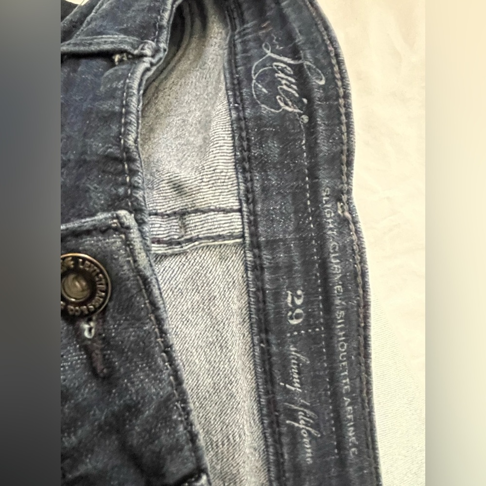 Vintage Dark indigo Levis mid rise curve skinny jeans